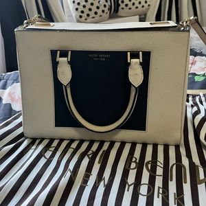 Henri Bendel bag